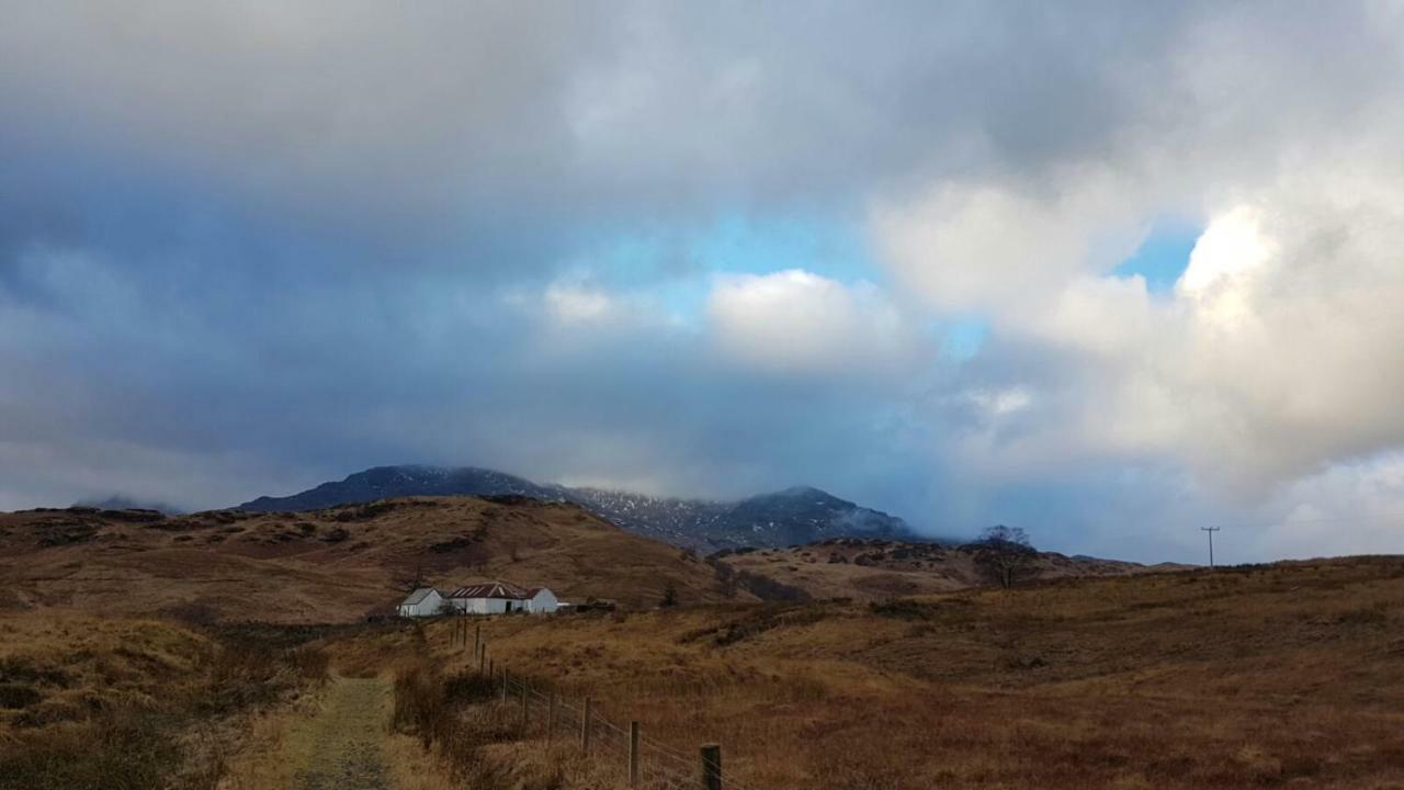 Garrison Of Inversnaid Farm With Hot Tub Extérieur photo